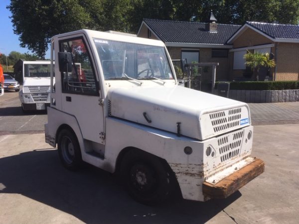 Mulag Comet 6 tow tractor